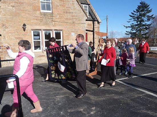 2012 04 22_Procession from Findon Hall_3