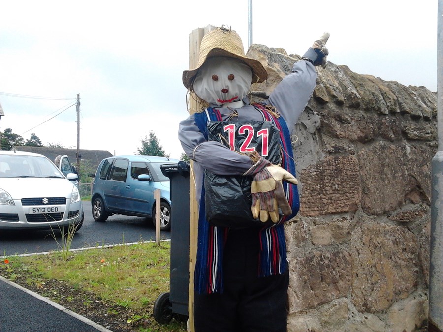 2012 08 05_CCC scarecrow_1