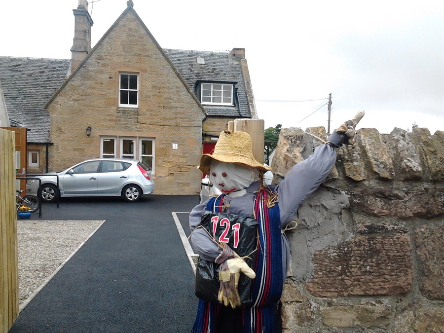 2012 08 05_CCC scarecrow_2