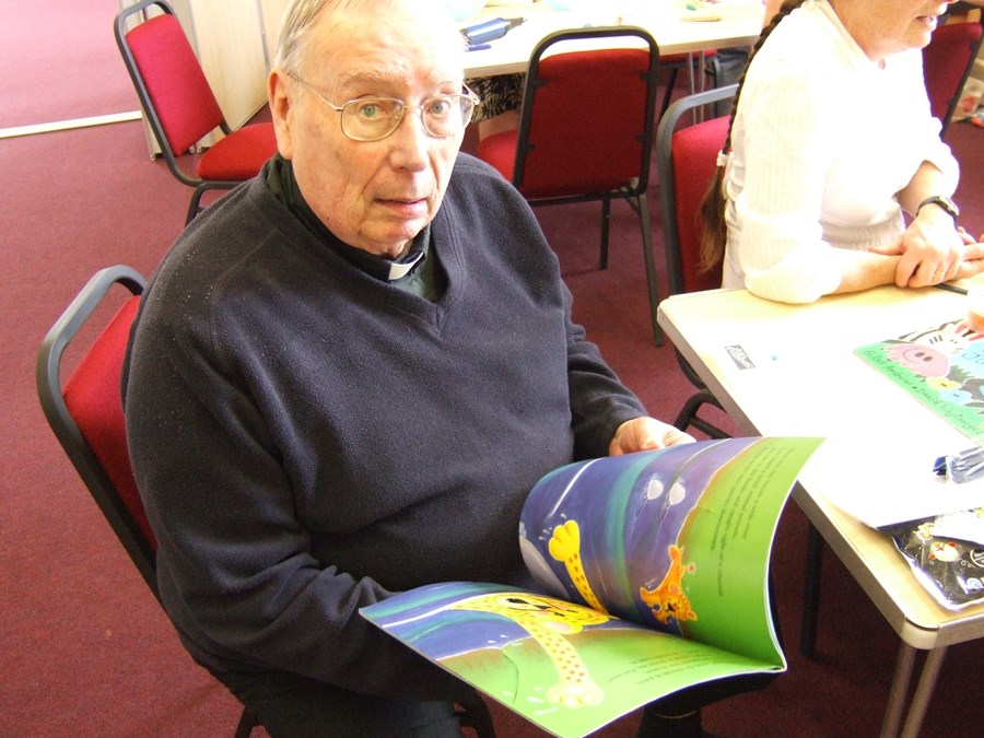 2013 06 16_Messy Church_4_Willis.JPG
