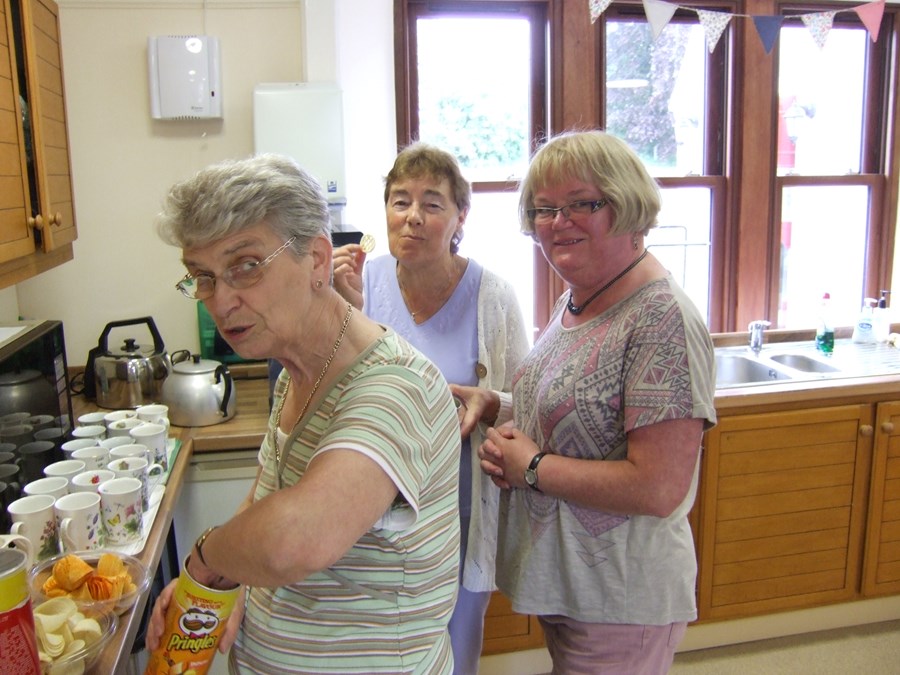 2013 06 16_Messy Church_8.JPG
