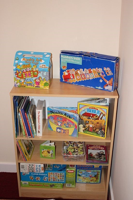 Undated_Creche room bookshelf