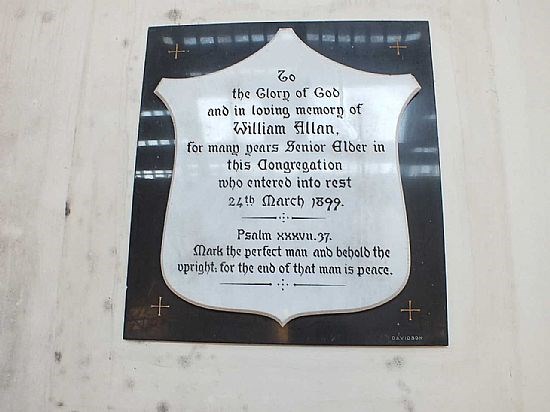 2010_Urquhart Church_01
