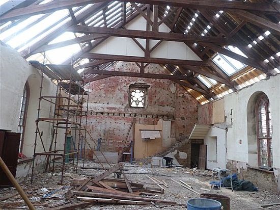 2010_Urquhart Church_09