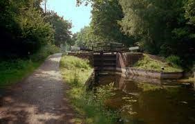 Upgrading Towpath between Pirbright and Deepcut