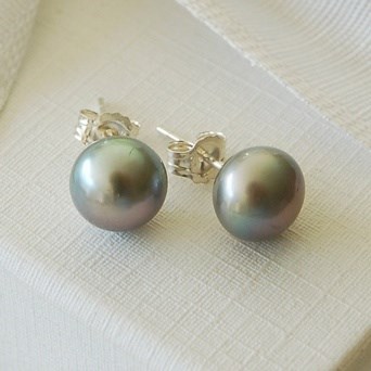 Oversize Grey Pearl Studs