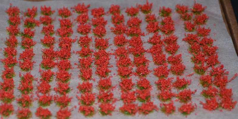 Mini scale Flowers Self Adhesive (TM51)
