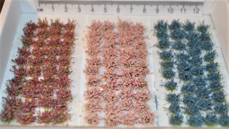 Flowering Heather Tufts   self Adhesive (TM8)