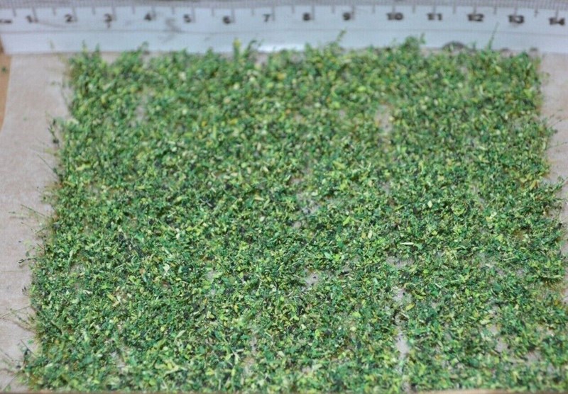 Leafy Tufts - Self Adhesive (TM6)