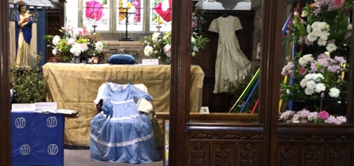 Arrangements in church