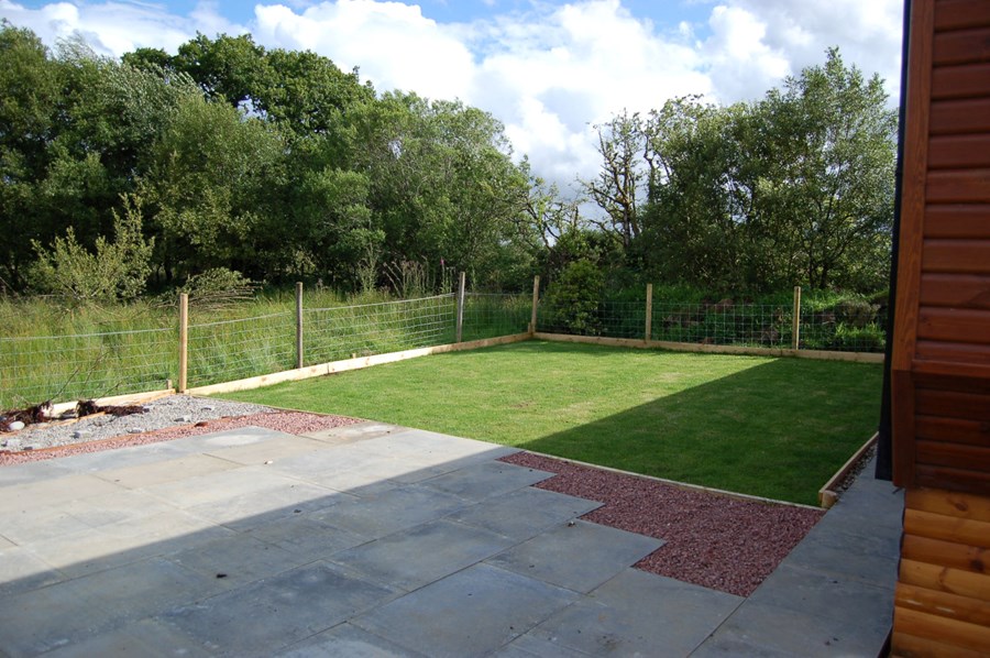 Ben View patio and garden