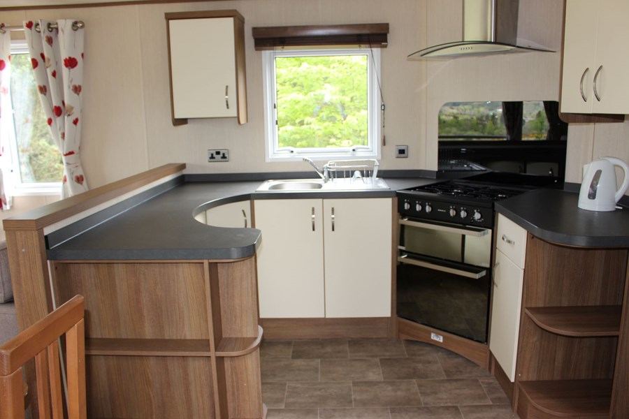 Glen View kitchen