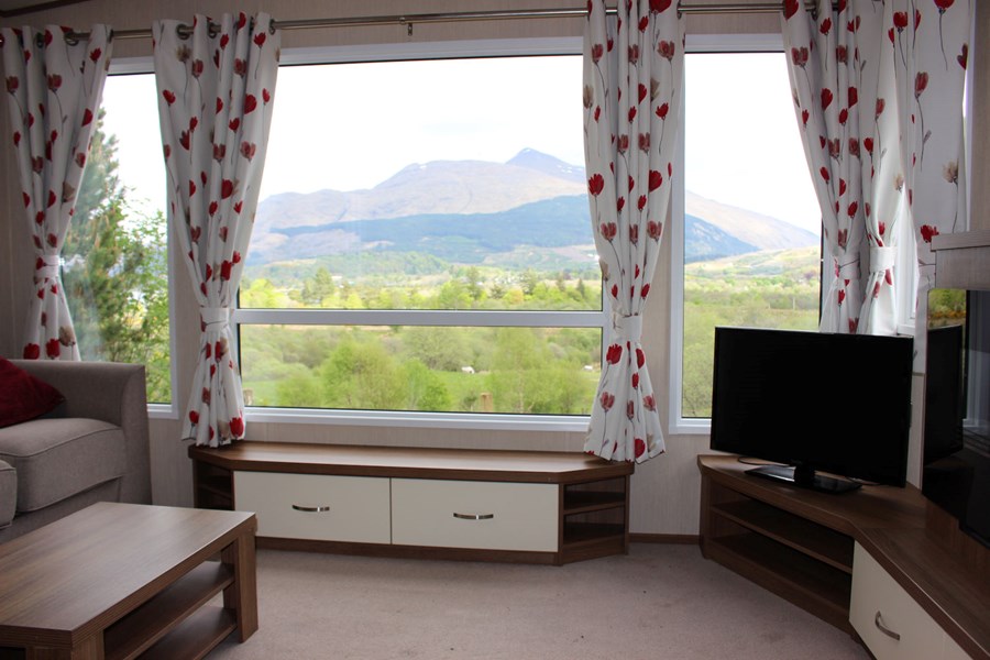 Glen View living room