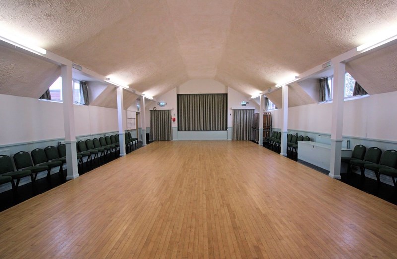 Click to see a larger picture of the inside of the Burnside Memorial Hall