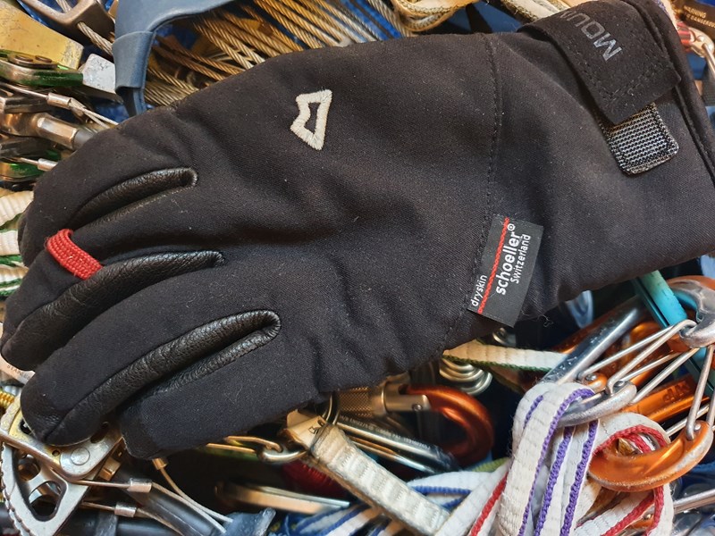 Mountain Equipment Randonee Glove Review (Men’s)