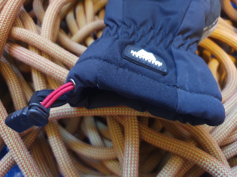 Mountain Equipment Couloir Glove - cuff detail