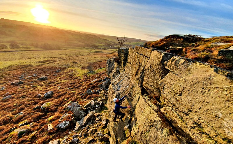 Outdoor climbing taster (3 hour session) in Northumberland