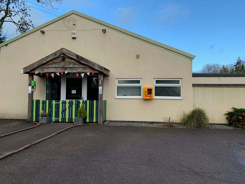Wolds Childcare building showing location of defibrillator